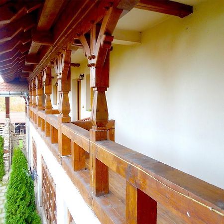 Pension Casa Iurca Sighetu Marmaţiei Exteriör bild